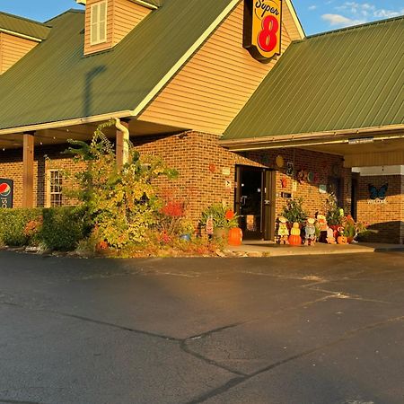 Hotel Super 8 By Wyndham Kingston Exterior foto