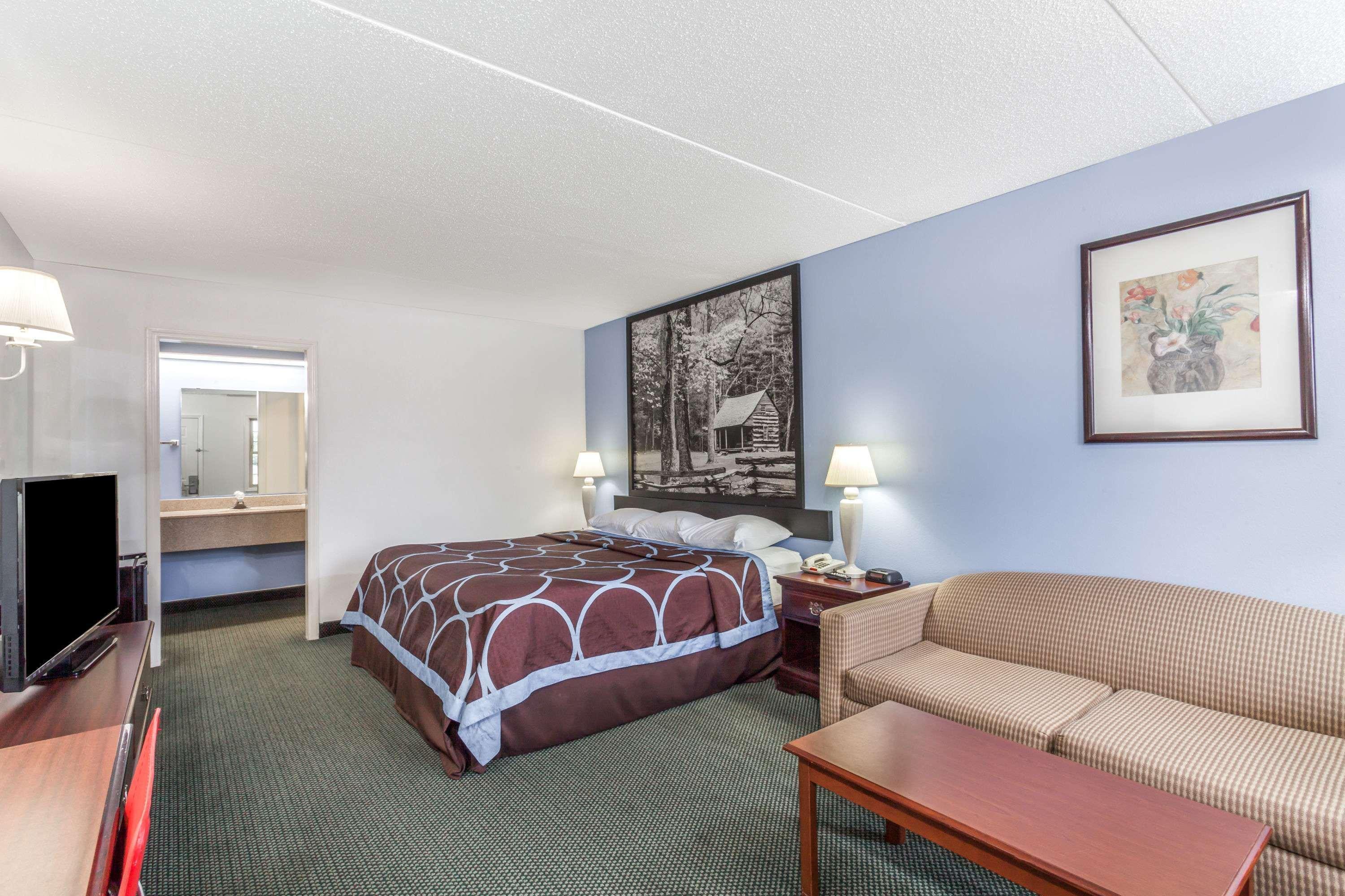 Hotel Super 8 By Wyndham Kingston Exterior foto